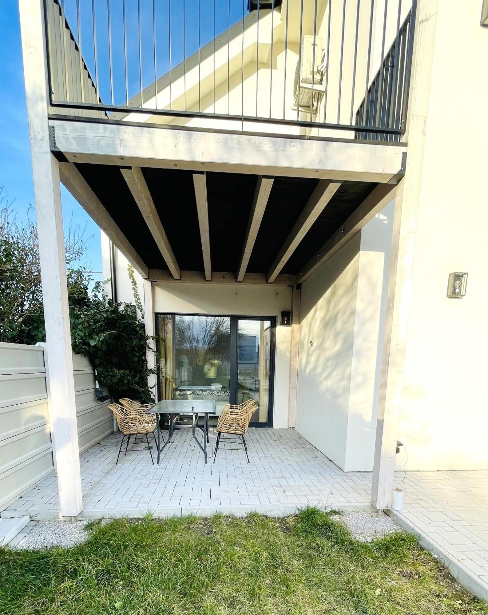 House Flow, 3 Room, Free 2 Parking Bratysława Zewnętrze zdjęcie